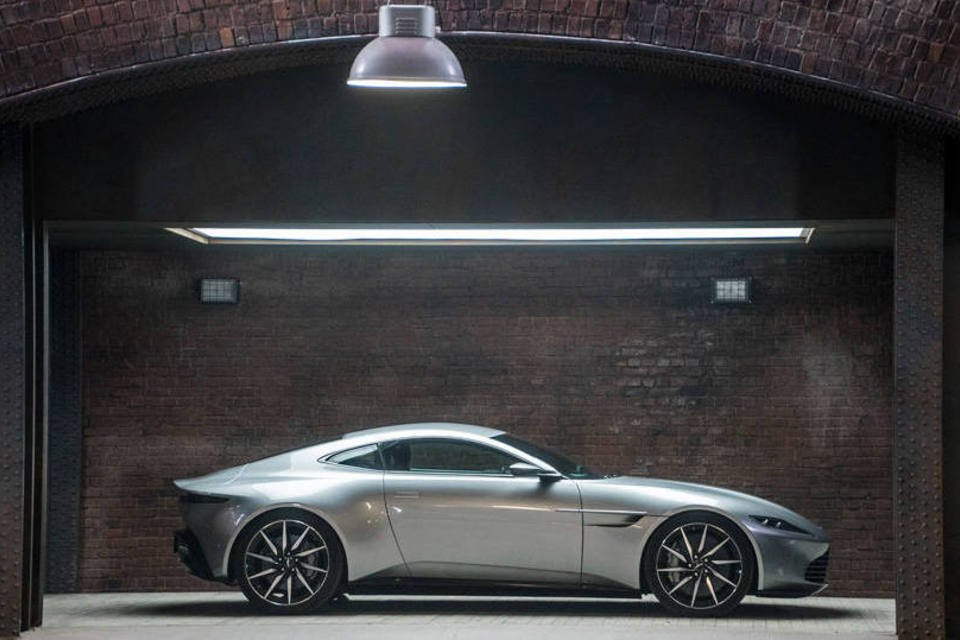 Conheça o DB10, carro da Aston Martin para novo filme do 007