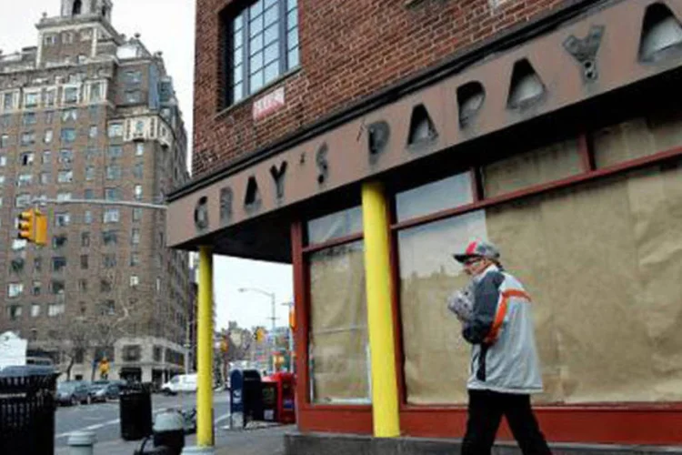 Fachada do Gray's Papaya, que fechou as portas recentemente, é vista em 27 de janeiro de 2014
 (Stan Honda/AFP)