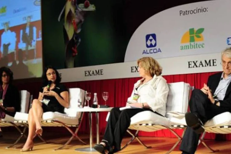 Da esq. pra dir.: Maria Cecília Wey de Brito; a jornalista Ana Luiza Herzog; Malu Nunes e Pedro Passos, no EXAME Fórum Sustentabilidade. (Alexandre Battibugli/EXAME)