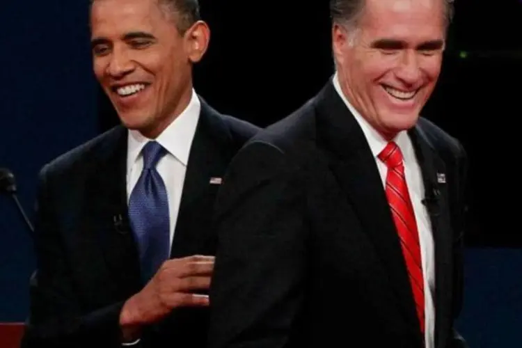 
	Barack Obama e Mitt Romney durante debate em Denver: o Twitter repercutiu os principais momentos do programa na rede social
 (Jason Reed/Reuters)