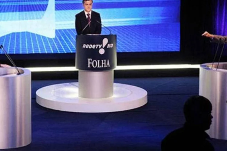Medidas do governo fazem mercado ver menos diferenças entre Serra e Dilma (Divulgação)