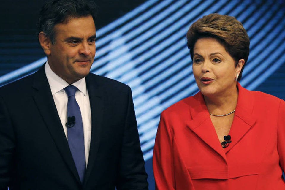 Dilma e Aécio estão praticamente empatados