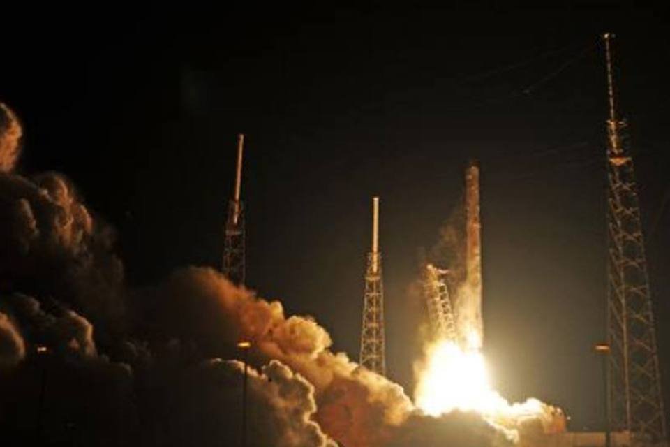 SpaceX tentará novo lançamento de nave de observação solar
