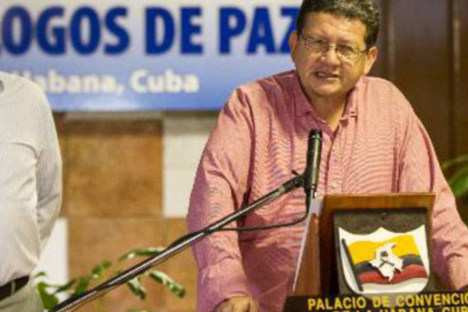 Farc propõem pacto humanitário em guerra interna na Colômbia