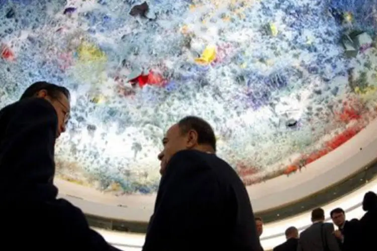 Delegados durante sessão do Conselho de Direitos Humanos da ONU em Genebra: dos 47 membros do conselho, 41 votaram a favor (Fabrice Coffrini/AFP)