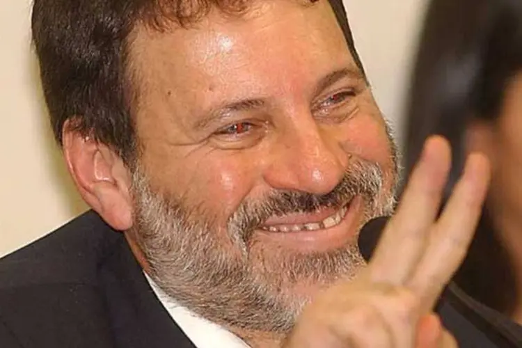 Delúbio Soares:  ex-tesoureiro do PT foi anistiado pelo partido (Wikimedia Commons)