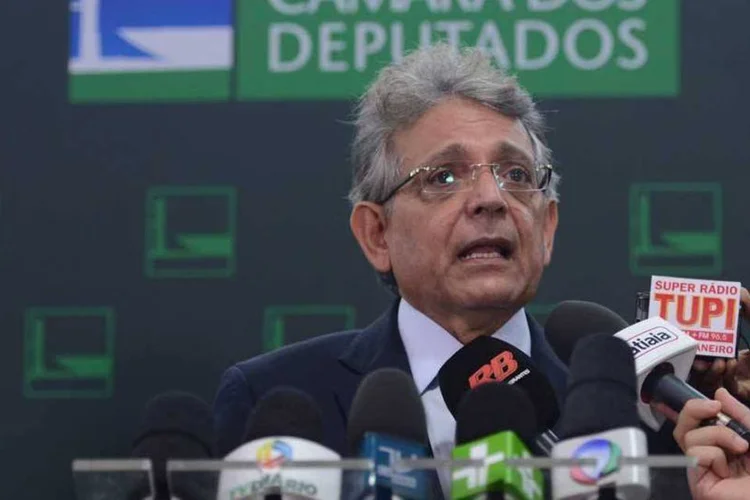 Pauderney Avelino: "Eu entendo que é provável que o pré-sal fique para depois", disse o líder do DEM (Antonio Cruz/ Agência Brasil)