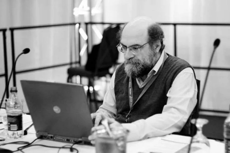 
	Demi Getschko, Diretor-Presidente do NIC.br e membro da diretoria da ICANN: ele&nbsp;estabeleceu a primeira conex&atilde;o &agrave; internet no Brasil
 (Joi Ito/Wikimedia Commons)