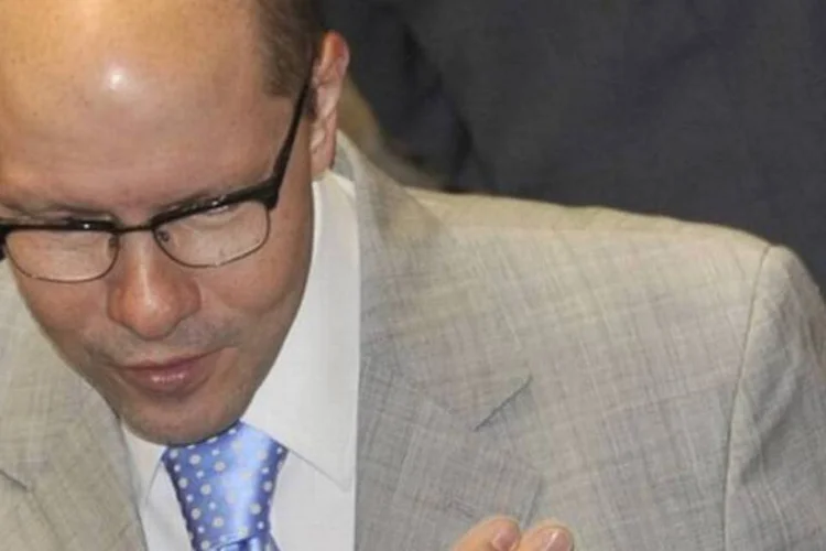 Caso seja decidido que Demóstenes faltou com o decoro, em sua relação com o empresário de jogos ilegais de Goiás Carlos Augusto Ramos, o Carlinhos Cachoeira, a punição prevista é a cassação do mandato de senador (José Cruz/ABr)