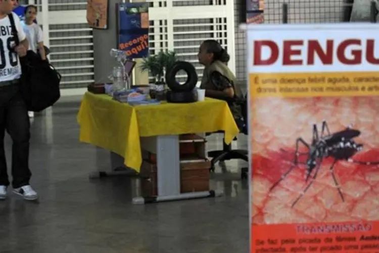 Campanha de prevenção: Rio está preocupado com uma epidemia de dengue na cidade (Fábio Rodrigues/Agência Brasil)