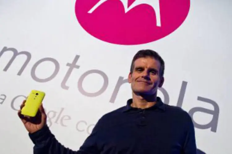 
	Dennis Woodside: CEO da Motorola expressou sua satisfa&ccedil;&atilde;o com a recep&ccedil;&atilde;o do &uacute;ltimo modelo &quot;low cost&quot;, o Moto X, destinado especialmente aos mercados emergentes
 (AFP)