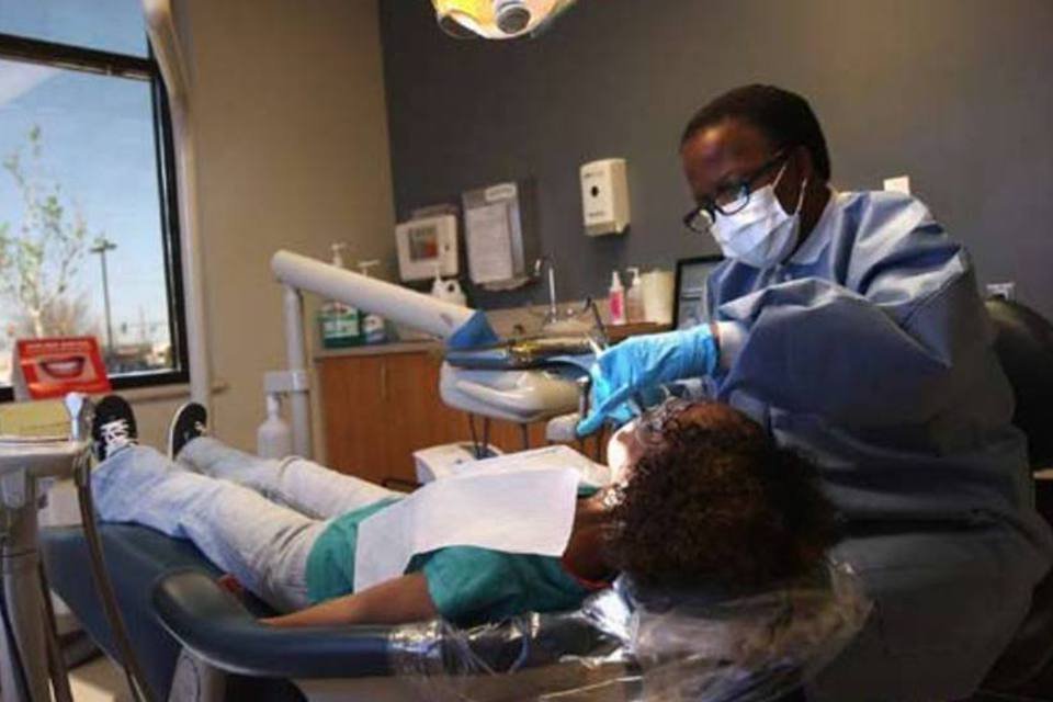 Mais da metade do País não vai ao dentista todo ano