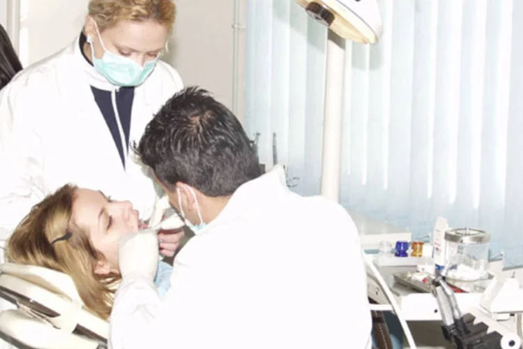 
	Consulta: Seguro de responsabilidade civil &eacute; muito usado por profissionais ligados &agrave; &aacute;rea de medicina
 (Stock.xchng)