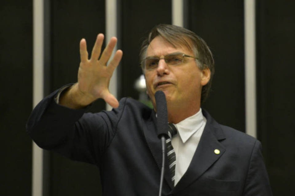 Justiça mantém condenação de Bolsonaro por ofensa a gays