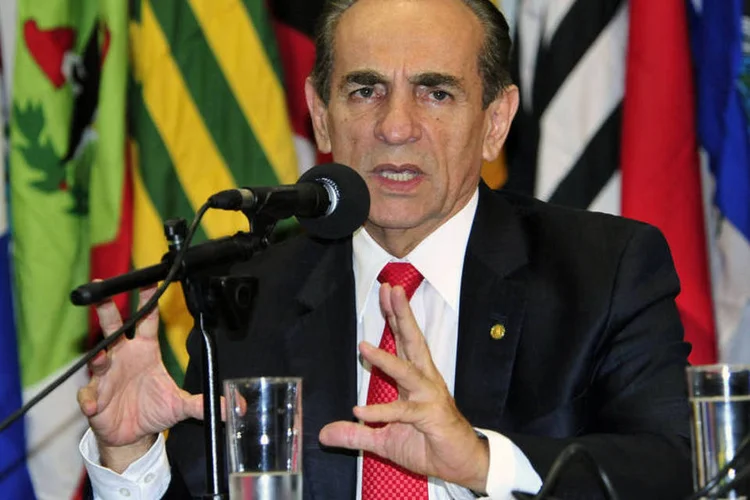 
	Castro: tamb&eacute;m do PMDB, aparecem os nomes de Fabio Ramalho (MG), Carlos Marun (MS), Sergio Souza (PR) e Osmar Serraglio (PR)
 (Alex Ferreira/Câmara dos Deputados)