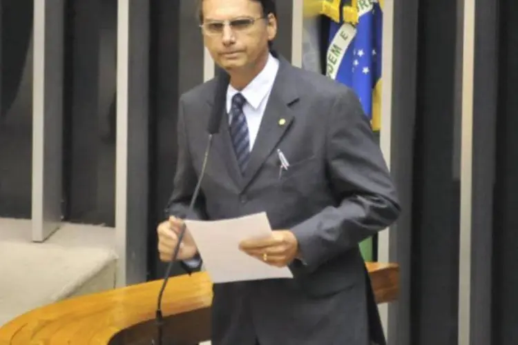 Bolsonaro tumultuou a reunião da Comissão Parlamentar da Memória, ligada à Comissão de Direitos Humanos, xingando e ofendendo funcionários (Agencia Brasil)