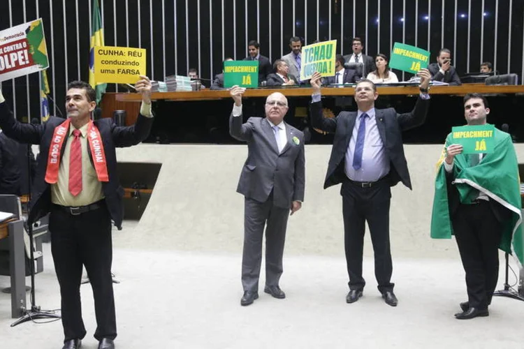 
	Impeachment: &quot;Mas PMDB e PSDB v&atilde;o ter que dar uma resposta a essa crise&quot;, disse Cortez
 (Ananda Borges/ Câmara dos Deputados)