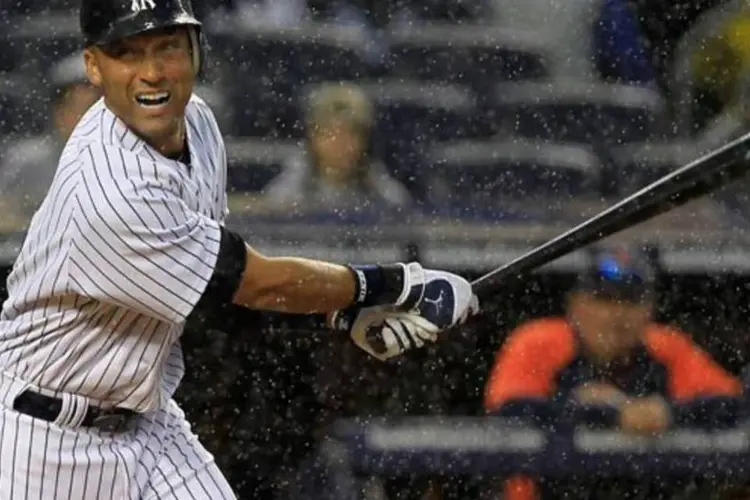 Derek Jeter, um dos astros do New York Yankees: equipe é 27 vezes campeã americana de beisebol, um recorde (Chris Trotman/Getty Images)