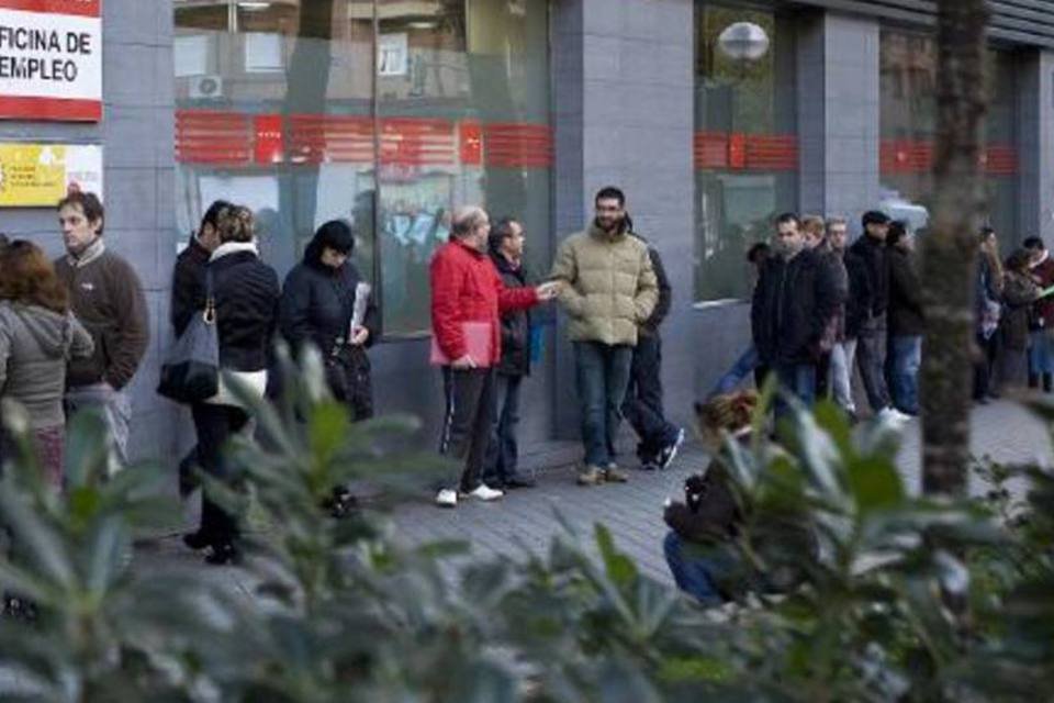 Desemprego na Espanha chega a 21% no primeiro trimestre