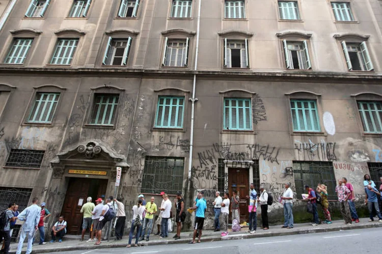 
	Desemprego: no per&iacute;odo, 407 mil postos de trabalho foram fechados e 94 mil trabalhadores ingressaram no mercado
 (Paulo Whitaker / Reuters)