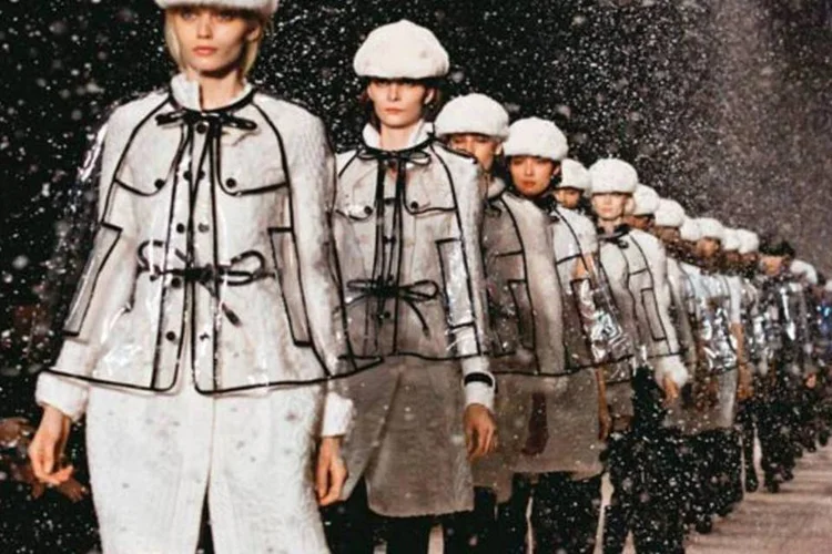 Desfile da Burberry em Londres: transmissão pelo YouTube foi vista mais de 4 milhões de vezes  (Chris Jackson/Getty Images)