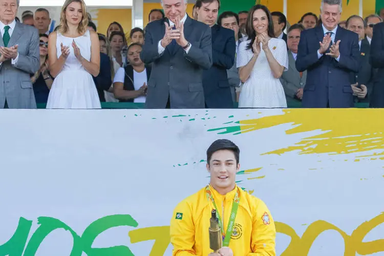 Desfile na Esplanada de 7 de setembro com Michel e Marcela Temer em Brasília, com atletas olímpicos militares (Beto Barata/PR/Fotos Públicas)