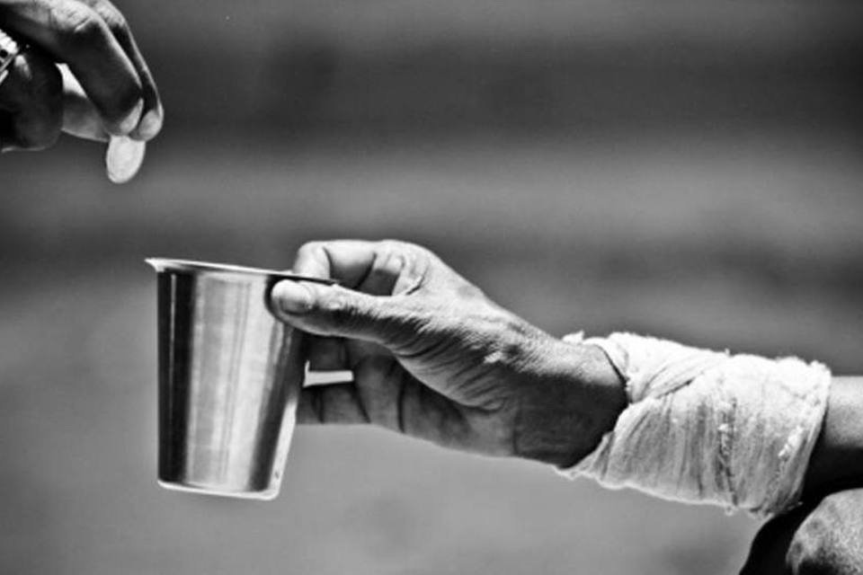 Pobreza extrema cai pra 10% da população pela primeira vez