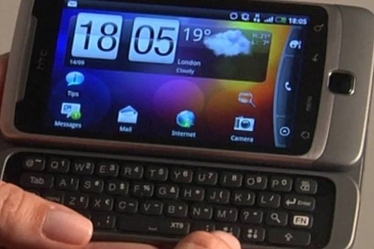 Desire Z possui tela de 3,7 polegadas, Android e grava vídeos em 720p