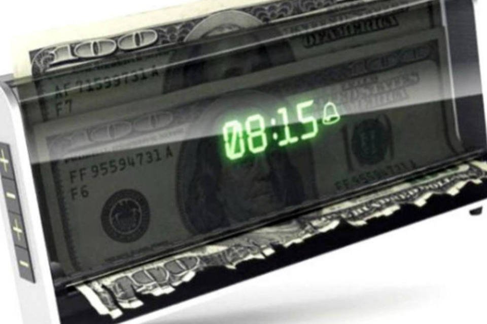 Despertador rasga dinheiro se você dormir demais