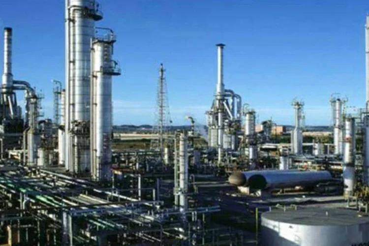 A Cetrel é responsável pelo tratamento dos efluentes e resíduos industriais e monitoramento ambiental das unidades da companhia no Polo Petroquímico de Camaçari, na Bahia (Divulgação)