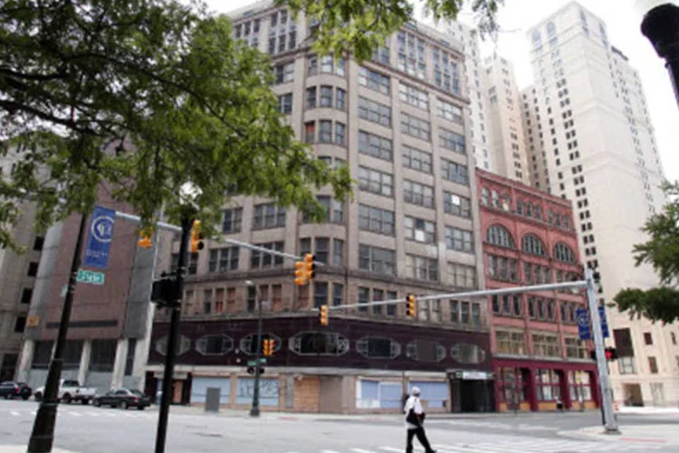 Ruas de Detroit, em Michigan: a cidade, que chegou a ter uma população de mais de 1,8 milhão de habitantes, tem hoje cerca de 700 mil, e uma taxa de desemprego de 16%. (GettyImages)