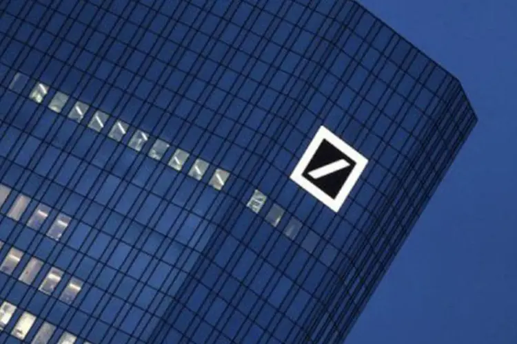 
	Deutsche Bank: banco alem&atilde;o pode chegar a pagar mais de 2,3 bilh&otilde;es de d&oacute;lares em multas
 (Daniel Roland/AFP)