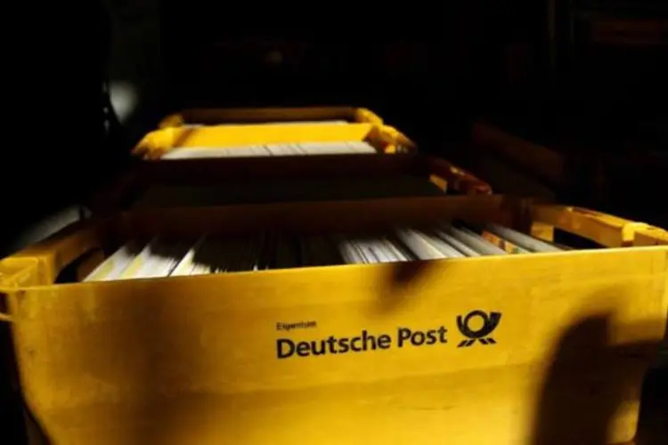
	Deutsche Post: as 86 cartas escritas na frente nazista reapareceram em 2006, quando um homem envolvido no roubo as devolveu para as autoridades&nbsp;
 (Miguel Villagran/Getty Images)