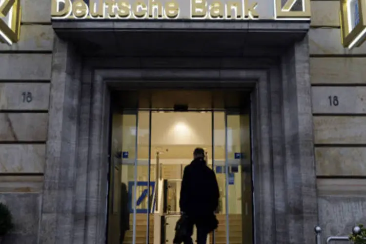 
	Deutsche Bank: foram movimentados em contas da institui&ccedil;&atilde;o na Ilha de Jersey valores que, segundo promotores, foram desviados da Prefeitura de SP na gest&atilde;o de Paulo Maluf
 (Agência do banco Deutsche Bank na Alemanha)