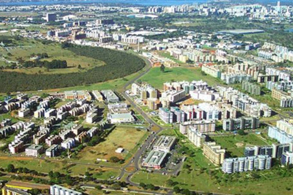 Cade investiga licitações sobre serviços de TI no DF