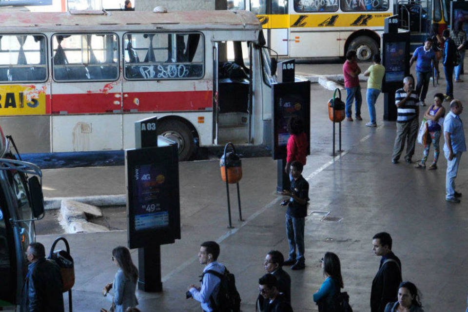 Rodoviários do Distrito Federal encerram greve de três dias