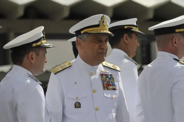 
	O Comandante da Marinha, Almirante-de-Esquadra, Julio Soares de Moura Neto: almirante afirmou que a CNV fez o seu trabalho ap&oacute;s a emiss&atilde;o do relat&oacute;rio sobre a ditadura
 (Marcello Casal Jr/ABr/Divulgação)