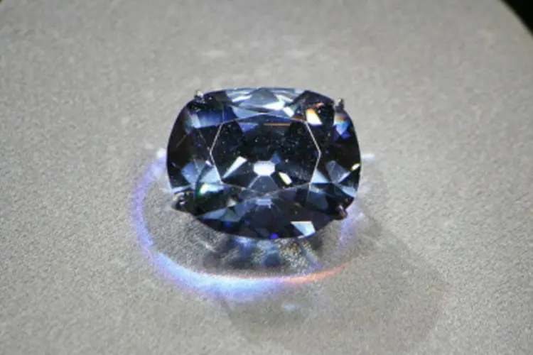 O "Diamante Esperança", em exposição nos EUA, tem metade do tamanho do mineral roubado (Wikimedia Commons/350z33)