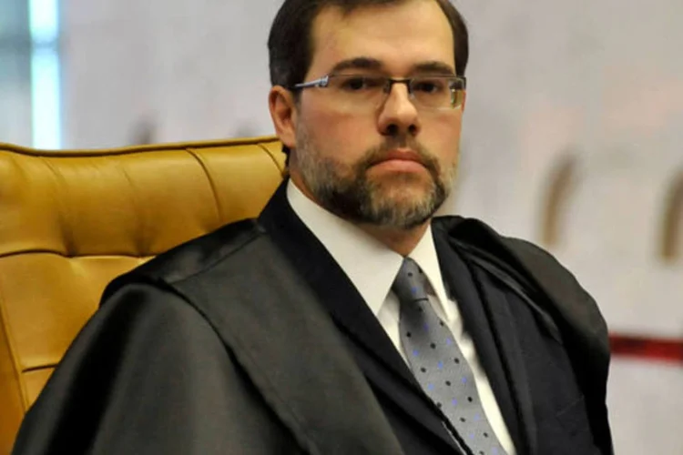 Toffoli: com um longo histórico de ligação com o PT, ele tem sido pressionado a se declarar impedido no julgamento (AGENCIA BRASIL)