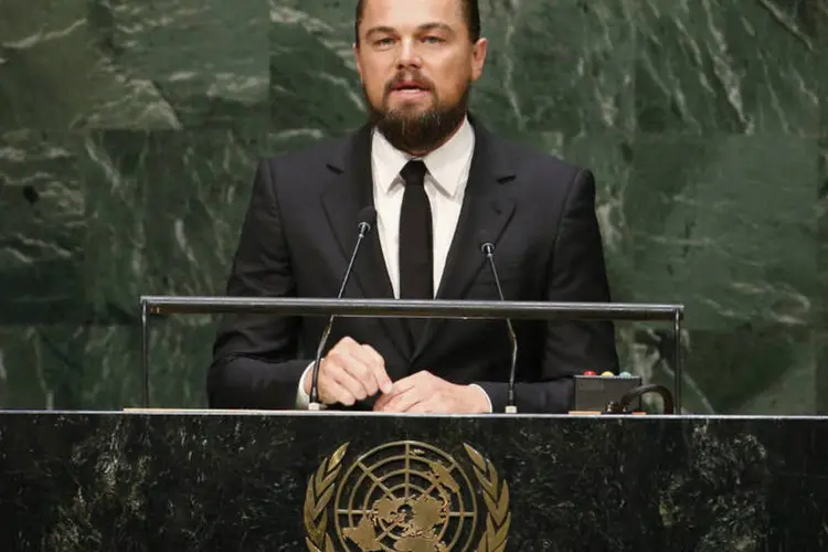 O ator Leonardo DiCaprio discursa na Cúpula do Clima na ONU (Mike Segar/Reuters)