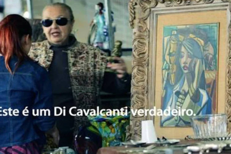 Trecho do vídeo de uma ação da Agência Africa para a Folha de S. Paulo: Di Cavalcanti ficou na feira da praça Benedito Calixto (Reprodução)