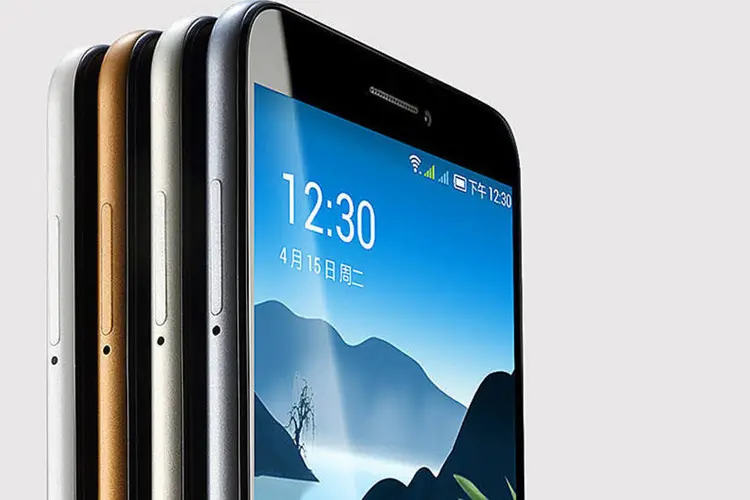 DigiOne V6: empresa alega que a Apple quebrou patentes do smartphone com o iPhone 6 (Divulgação/DigiOne)