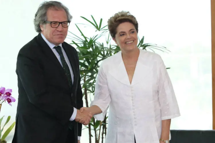 A presidente Dilma Rousseff e o chefe da OEA, Luis Almagro (Fotos Públicas)
