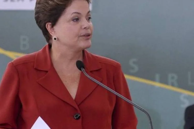 O anúncio foi feito nesta sexta-feira em entrevista coletiva que conta também com a participação dos ministros Izabella Teixeira, Pepe Vargas e Mendes Ribeiro (Antonio Cruz/ABr)