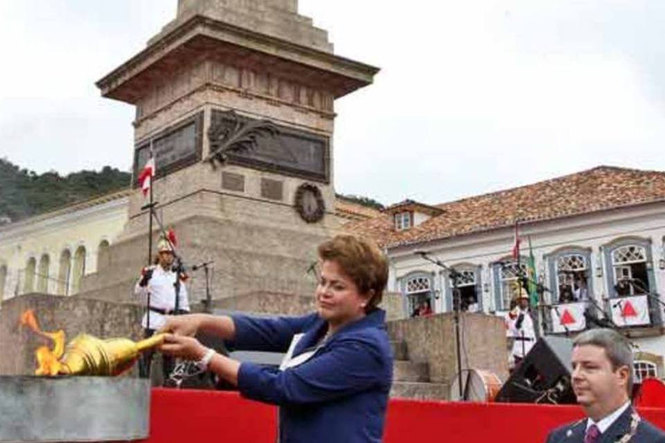 Em Ouro Preto, Dilma cita sua luta contra a ditadura