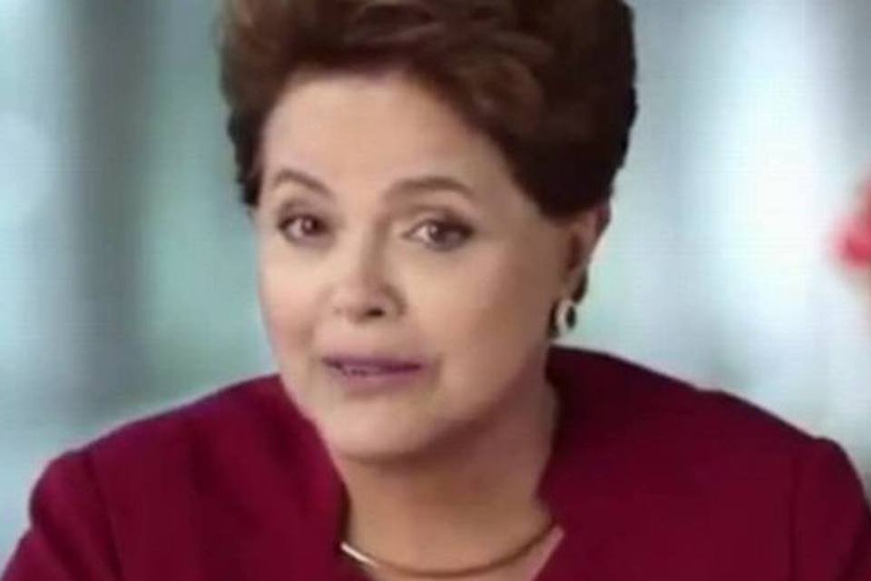 A presidente na televisão: o nome do novo pacote de Dilma é "Brasil Carinhoso" (Reprodução/TV)