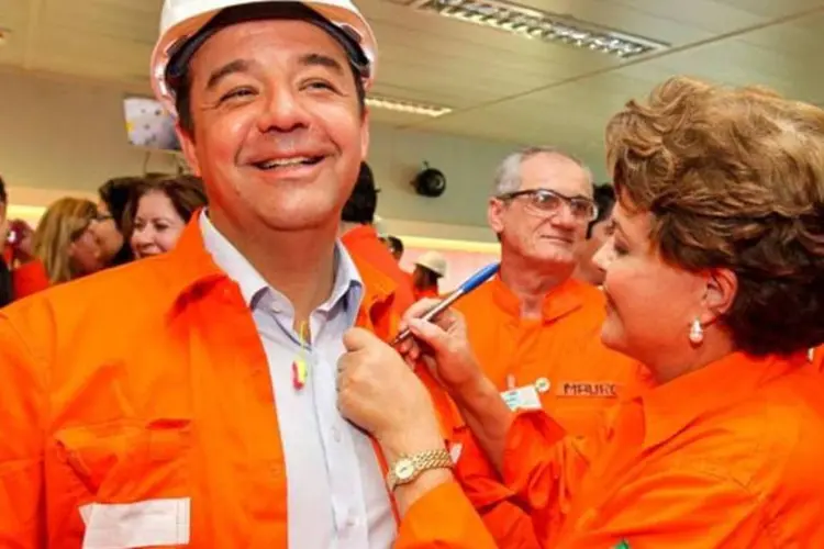 Presidente Dilma Rousseff e o governador do Rio de Janeiro, Sérgio Cabral, durante visita à Plataforma P-56, da Petrobras, em março deste ano (Roberto Stuckert Filho/PR)