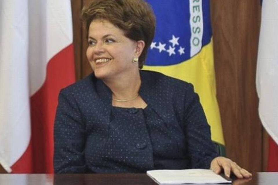 Desempenho de Dilma é melhor entre mulheres