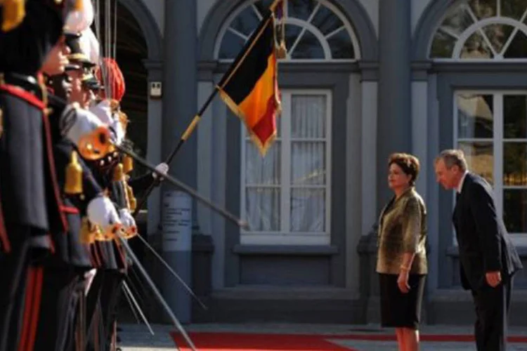 Dilma também se reunirá com o primeiro-ministro belga Yves Leterme
 (John Thys/AFP)