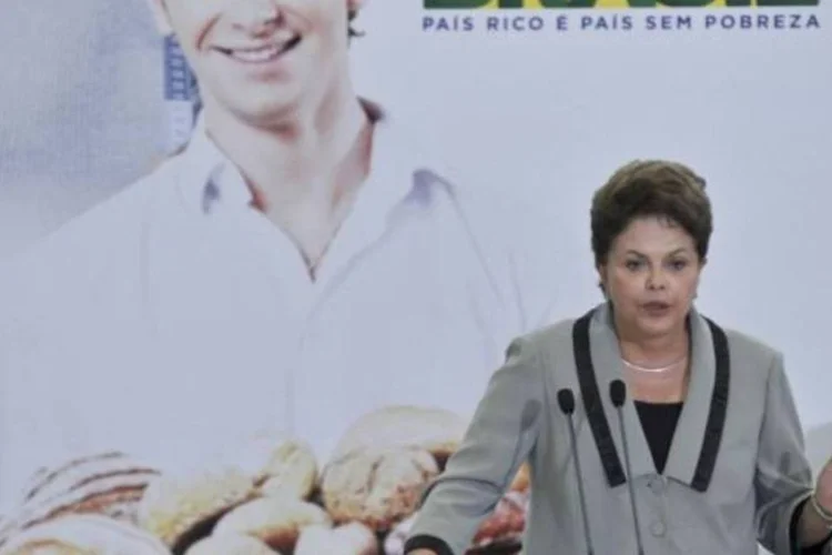 “Meu compromisso é dizer para o povo brasileiro a verdade, por mais que seja contra a corrente do pensamento dominante" disse a presidente (Fabio Rodrigues Pozzebom/ABr)